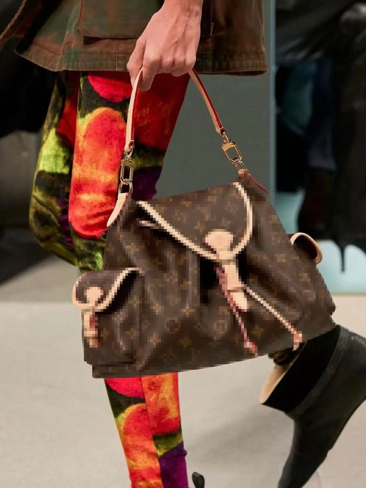 2026 New Women's Bag, Daily Fashion Versatile Monogram Bag with Double Shoulder Straps, Large Capacity Shoulder Bag, in Stock