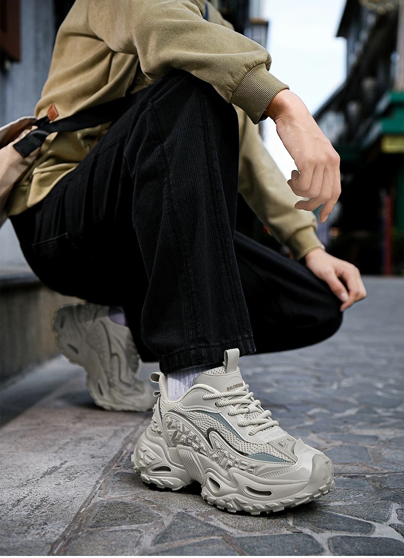 Has a Physical Store Specializing in Quality Break Dawn Tire Shoes detail image
