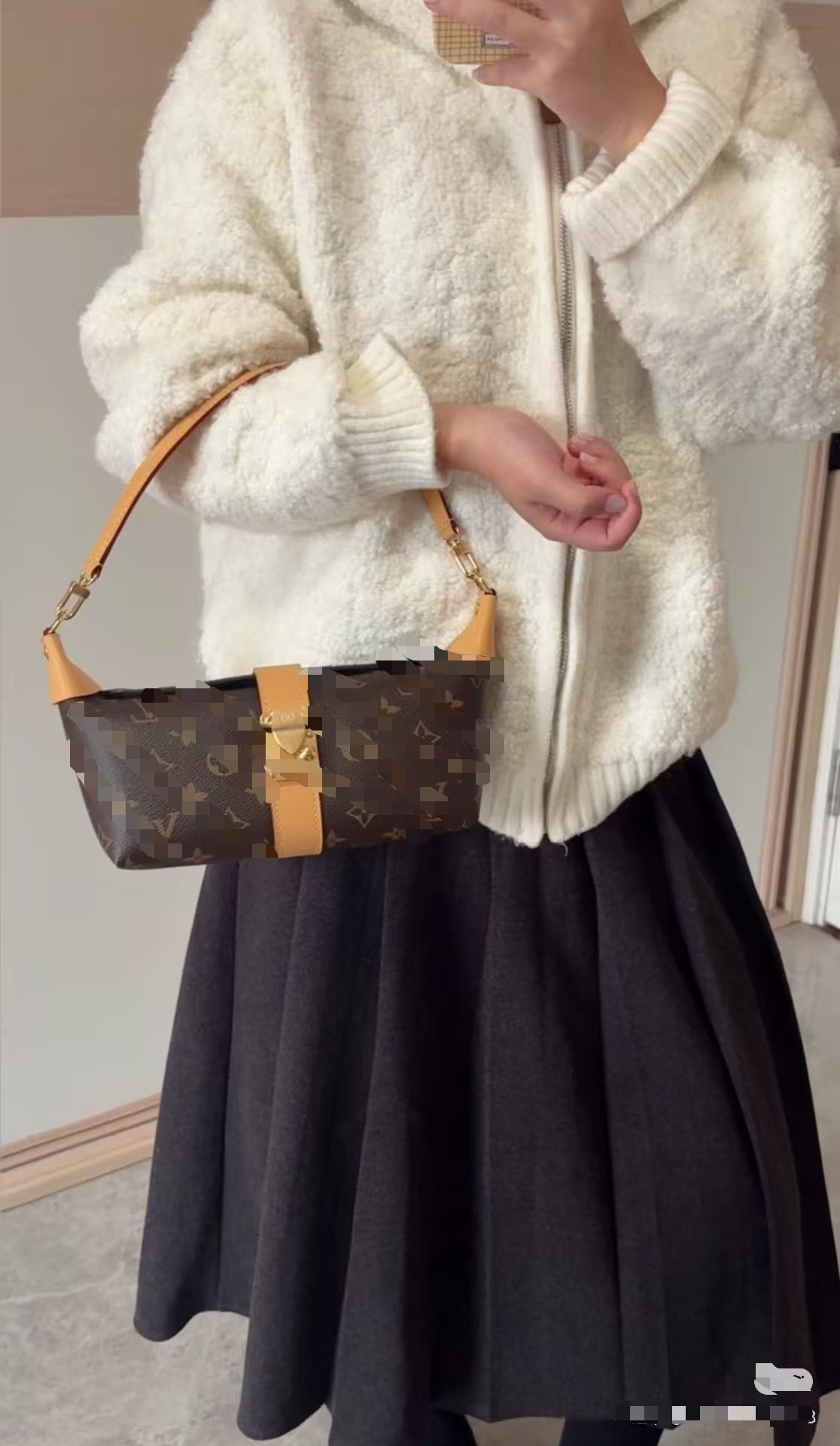 2026 New Foreign Trade Trendy Lunchbox Bag with a High-End Feel, Fashionable Underarm Handbag, Stylish Shoulder and Crossbody Bag Wholesale detail image