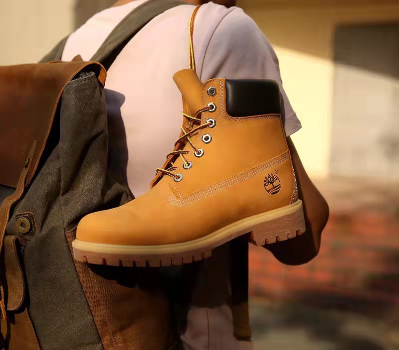 Tough and Durable Pu Tian Tianbo Leng Large Yellow Boots 10061W detail image