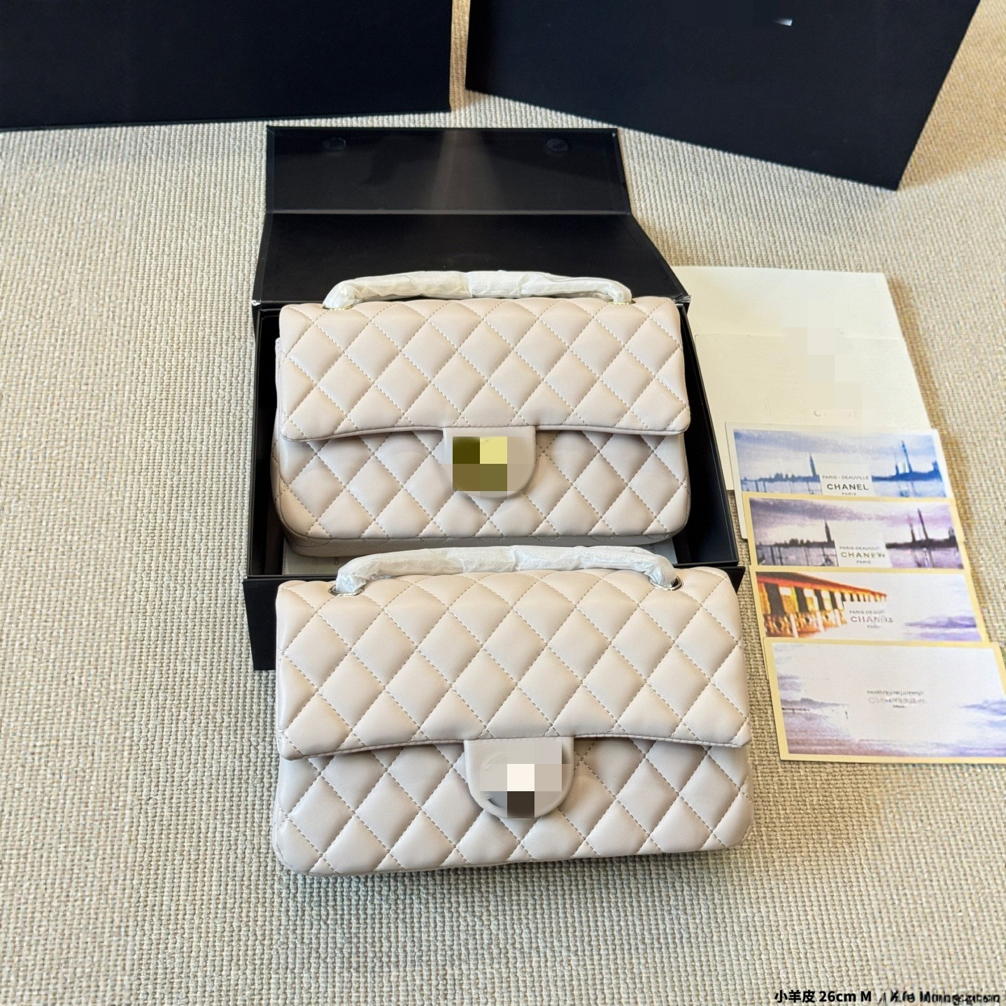 Handbag