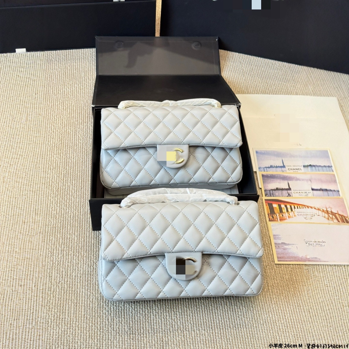 Handbag
