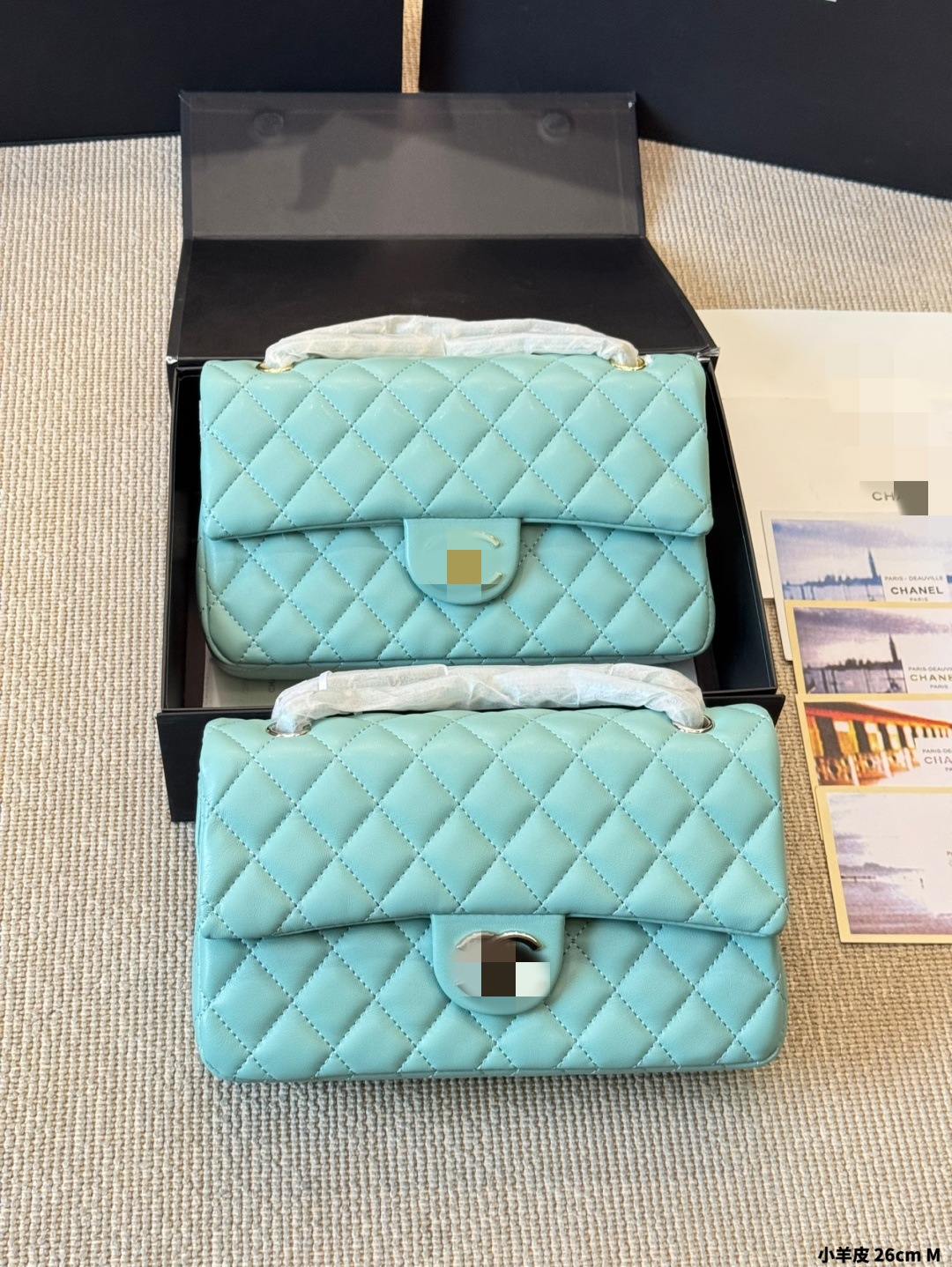 Handbag