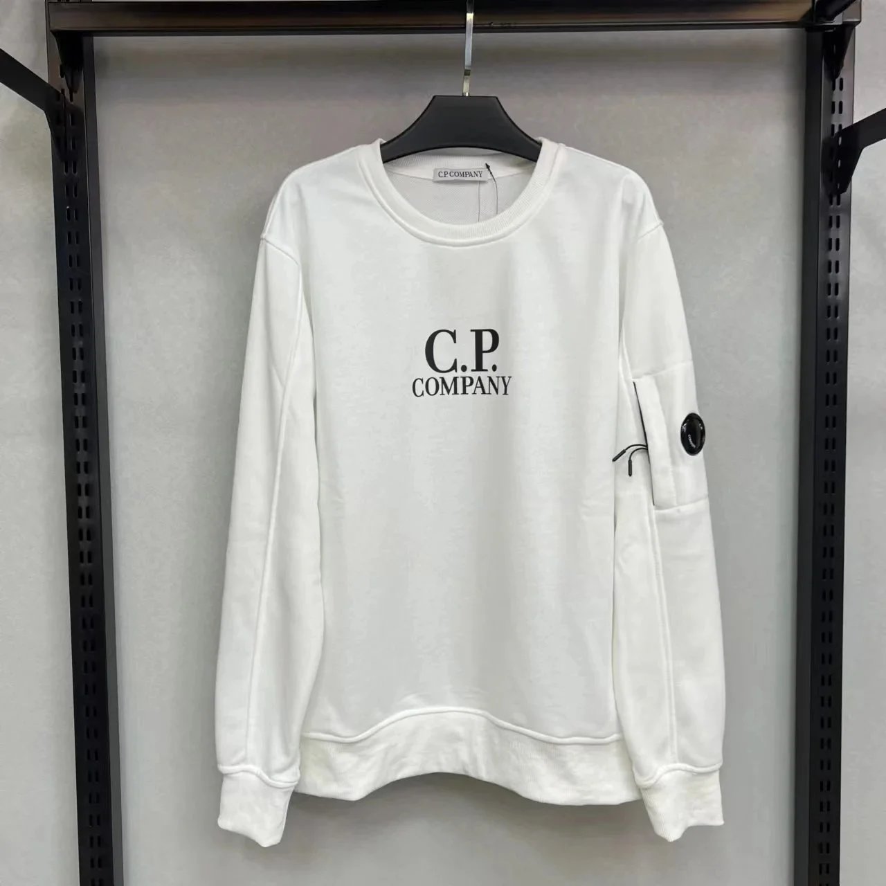 Fashion trend Joker round neck sweater 036