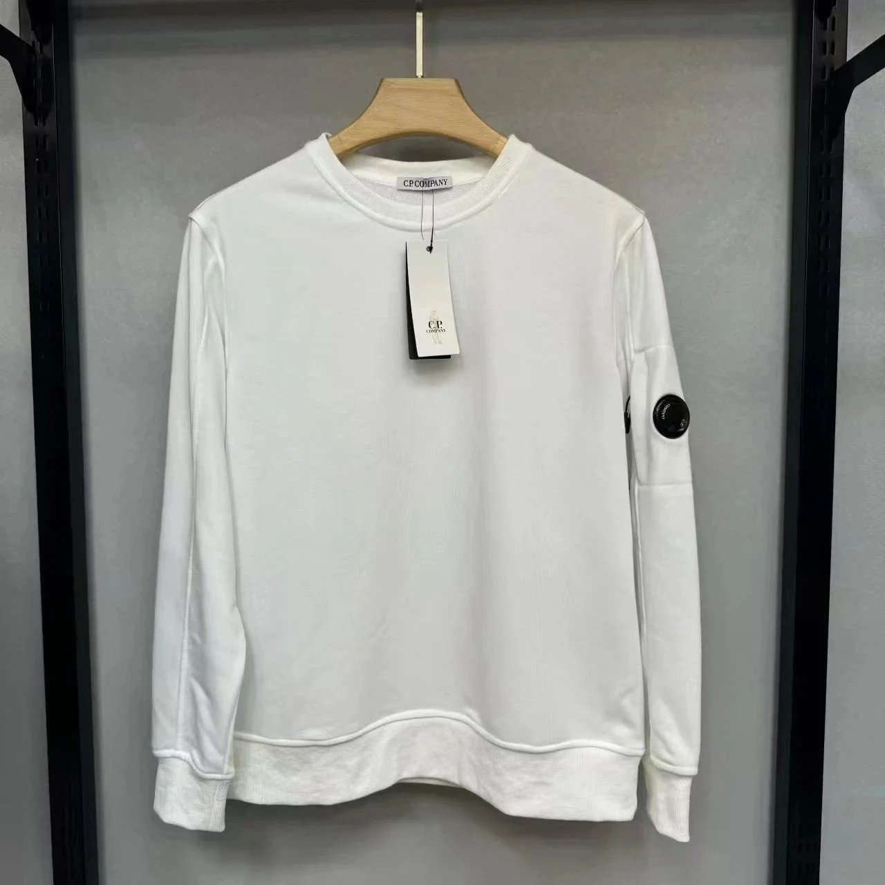 Fashion trend Joker round neck sweater 036
